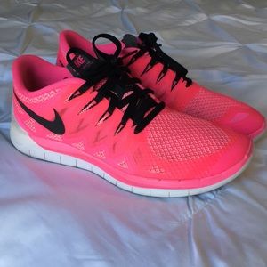 Nike free 5.0 neon pink&black womens 9